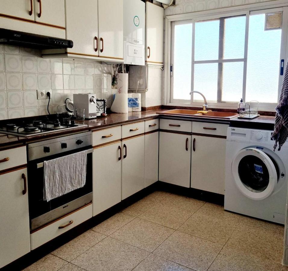 Lovely 4 Bed Flat Puerto de Sagunto Exterior photo
